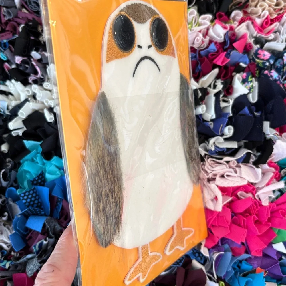 💎RARE💎🆕Papyrus-Disney ‘Star Wars’ 3D Fuzzy “Porg” Birthday Card